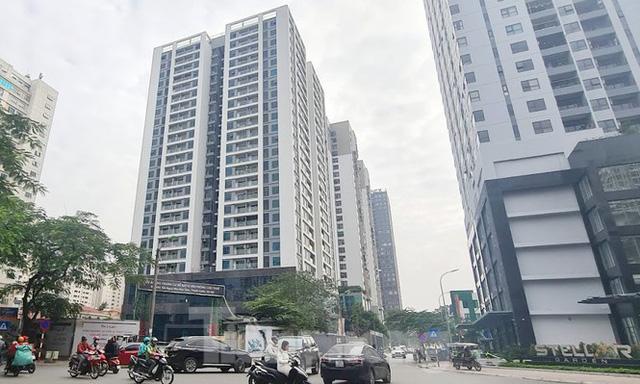 Cuối năm, Hà Nội nở rộ dự án cao ốc ‘lùa dân vào ở khi chưa đủ điều kiện - Ảnh 3. Cuối năm, Hà Nội nở rộ dự án cao ốc ‘lùa dân vào ở khi chưa đủ điều kiện - Ảnh 3.