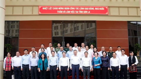 Xây dựng Sơn La thành trung tâm nông nghiệp sinh thái, chế biến nông sản và du lịch đặc sắc
