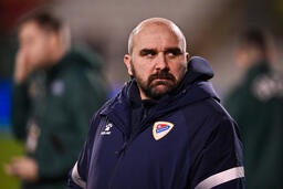 HLV châu Âu qua đời khi đang chỉ đạo thi đấu