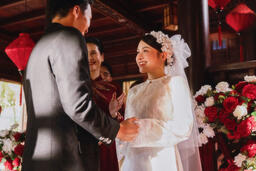 Nam chính trong bom tấn Mưa Đỏ làm đám cưới, danh tính cô dâu gây chú ý đặc biệt