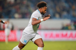 Xuân Son tiết lộ bí quyết liên tục ‘nổ súng’ trở lại