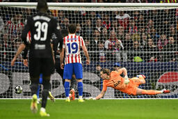 Trận đấu ‘thảm họa chưa từng có' của Tottenham ở Champions League