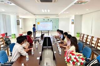 <a href="/giao-duc" title="Giáo dục" rel="dofollow">Giáo dục</a>