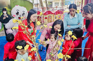 <a href="/giao-duc" title="Giáo dục" rel="dofollow">Giáo dục</a>