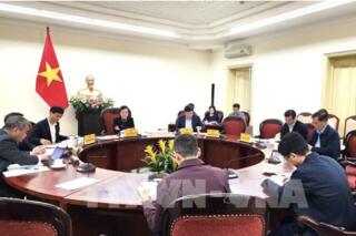 <a href="/doanh-nghiep" title="Doanh nghiệp" rel="dofollow">Doanh nghiệp</a>