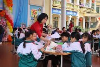 <a href="/giao-duc" title="Giáo dục" rel="dofollow">Giáo dục</a>