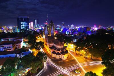 Things-to-do-in-Saigon-at-night