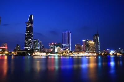 saigon-river-1