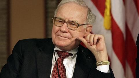 Warren Buffett lại giàu hơn Mark Zuckerberg