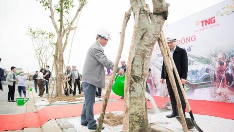 Phát động trồng cây, TNG Holdings Vietnam mở màn hoạt động CRS 2022