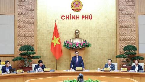 Tập trung giữ vững ổn định kinh tế vĩ mô bằng mọi biện pháp