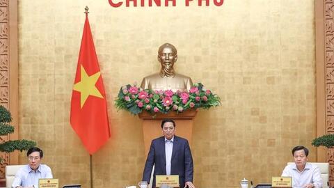 Quyết liệt triển khai chương trình phục hồi và phát triển kinh tế - xã hội