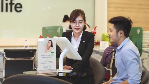 NHNN dự kiến cấm ngân hàng bán bảo hiểm liên kết đầu tư