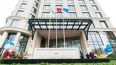 ĐHĐCĐ Đất Xanh: Mục tiêu trong năm 2024 đạt 3.900 tỷ đồng doanh thu và 226 tỷ đồng lãi ròng, chào bán 244 triệu cổ phiếu