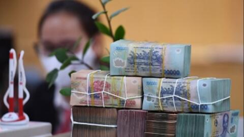 Thêm một ông lớn ngân hàng trả cổ tức tiền mặt trong tháng 6