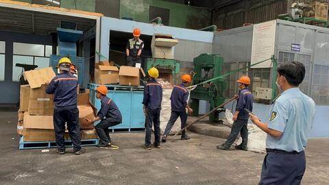 Thành phố Hồ Chí Minh tiêu hủy hàng hóa vi phạm gần 7 tỷ đồng