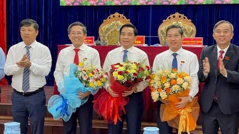 Ông Lê Văn Dũng được bầu giữ chức Chủ tịch UBND tỉnh Quảng Nam
