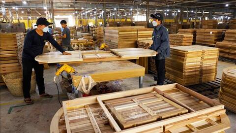 Xuất khẩu gỗ dự kiến thu về 16 tỷ USD