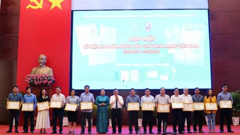 Hậu Giang: Tuyên dương nhiều cá nhân, tập thể Báo chí