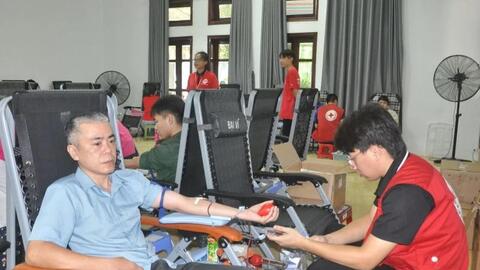 Thanh Hóa: 1.300 đơn vị máu trong ngày hội “Giọt hồng xứ Thanh”