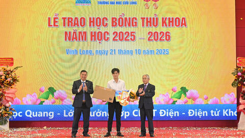 Trường ĐH Cửu Long đón hơn 3.000 tân sinh viên
