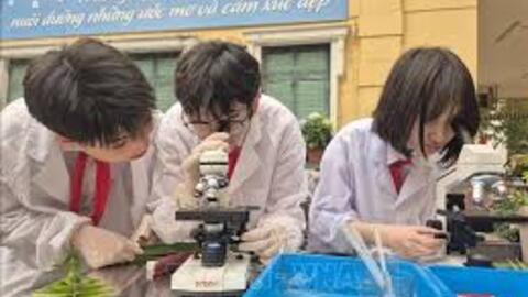 Ứng dụng AI góp phần thay đổi cách tiếp cận tri thức cho học sinh Thủ đô