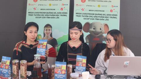 Đắk Lắk phát động “Bình dân học vụ số”: Quyết tâm phổ cập kỹ năng số toàn dân