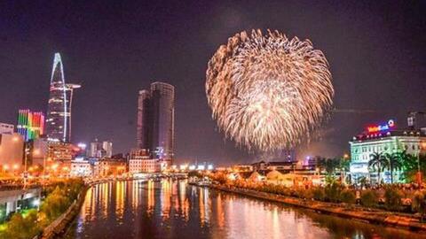 TPHCM bắn pháo hoa 8 điểm dịp 30/4, kết hợp nhiều hoạt động văn hóa lớn