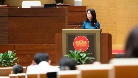 Bộ trưởng Bộ Văn hóa thông tin về chính sách ngày nghỉ lễ mới 24/11