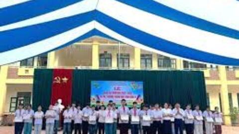 Trường PTDTBT THCS Chung Chải khép lại năm học bằng những dấu ấn yêu thương