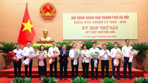 Hà Nội miễn nhiệm ủy viên UBND thành phố với 11 giám đốc sở, ngành