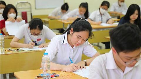 Hà Nội nghiên cứu đổi mới tuyển sinh lớp 10, giảm áp lực cho học sinh