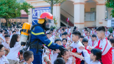 Xây dựng trường học an toàn từ kỹ năng tự bảo vệ