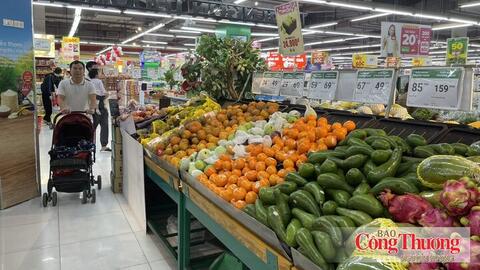 Thủ tướng chỉ đạo quyết liệt bình ổn giá, bảo đảm nguồn cung hàng hóa cuối năm 2026