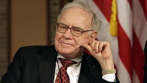 Warren Buffett lại giàu hơn Mark Zuckerberg
