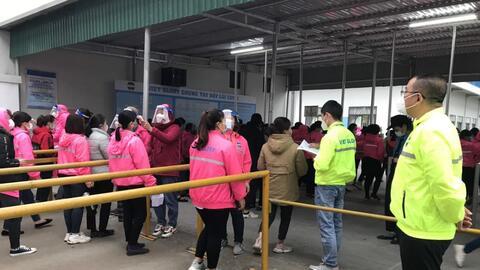 Toàn bộ công nhân của Công ty Viet Glory đã đi làm trở lại