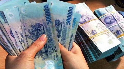 Ngân hàng nào "chịu chi" nhất cho nhân viên trong năm qua?