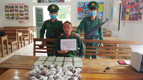 Nhận 5 triệu đồng tiền công, 9X xách thuê ma túy từ Sơn La về Tuyên Quang