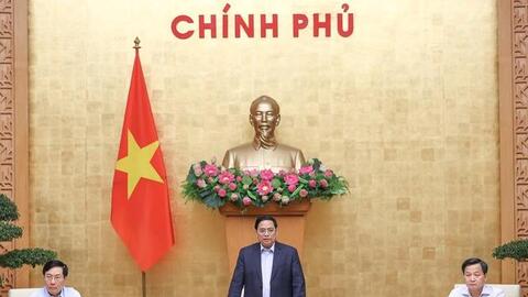 Quyết liệt triển khai chương trình phục hồi và phát triển kinh tế - xã hội