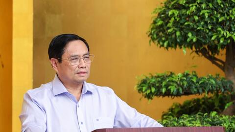 Chính phủ tập trung thảo luận ổn định kinh tế vĩ mô, kiểm soát lạm phát, thúc đẩy tăng trưởng