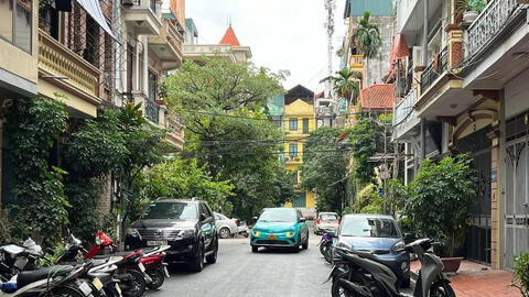 Sau khi tăng hàng chục lần trong một thập kỷ, giá bất động sản vẫn không ngừng “leo thang”