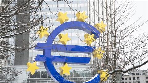Triển vọng lãi suất của ECB khi đồng euro mạnh lên