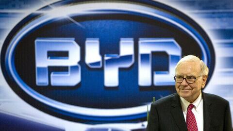 Huyền thoại Warren Buffett tiếp tục thoái vốn khỏi BYD