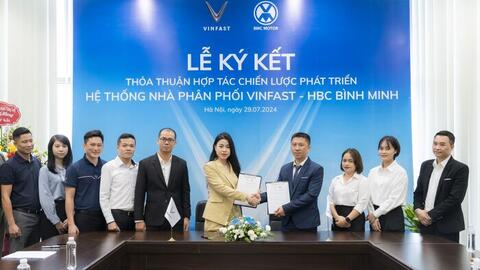 VinFast và Công ty Cổ phần Đầu tư HBC Bình Minh ký kết thỏa thuận hợp tác chiến lược