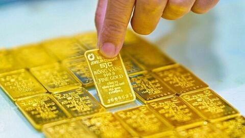 Đề xuất cho phép các ngân hàng thuê gia công sản xuất vàng miếng