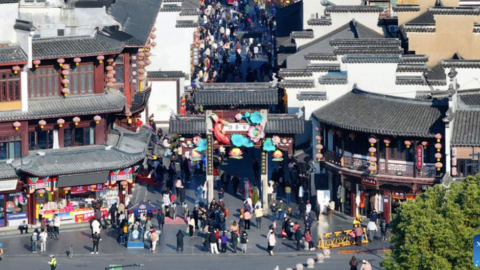 Trung Quốc ghi nhận sức chi tiêu mạnh mẽ trong kỳ nghỉ Tết Dương lịch 2026