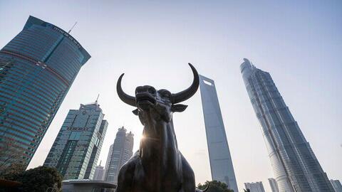 Người Trung Quốc sắp mang 7.000 tỷ USD đổ vào vàng và cổ phiếu?