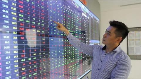 Hiệu suất và thanh khoản chứng khoán Việt Nam trước và sau Tết Nguyên đán