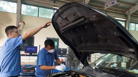 Quy định mới về kiểm định khí thải ô tô từ 1/3: Chủ xe cần lưu ý gì?