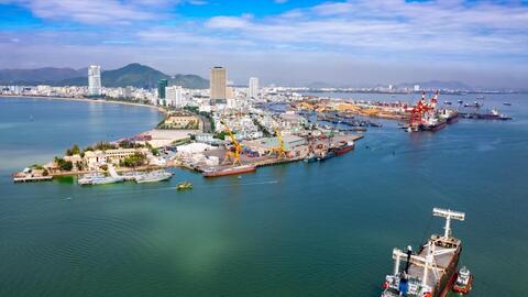 Khai mở tiềm năng kinh tế biển xanh tại Việt Nam